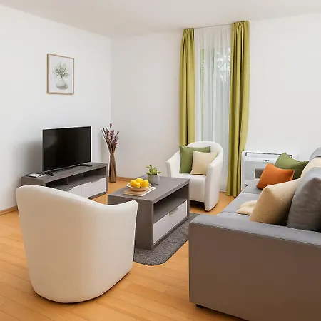 Sunny 1032 * Petrcane